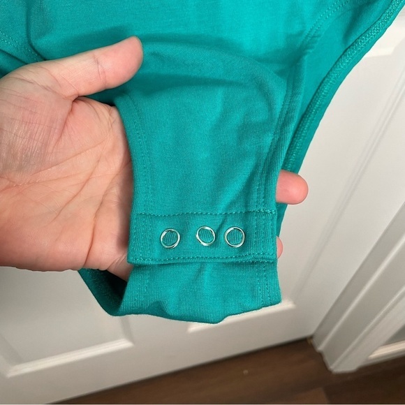 Universal Standard Long Sleeve Bodysuit in Greenish Blue XS - Picture 7 of 13